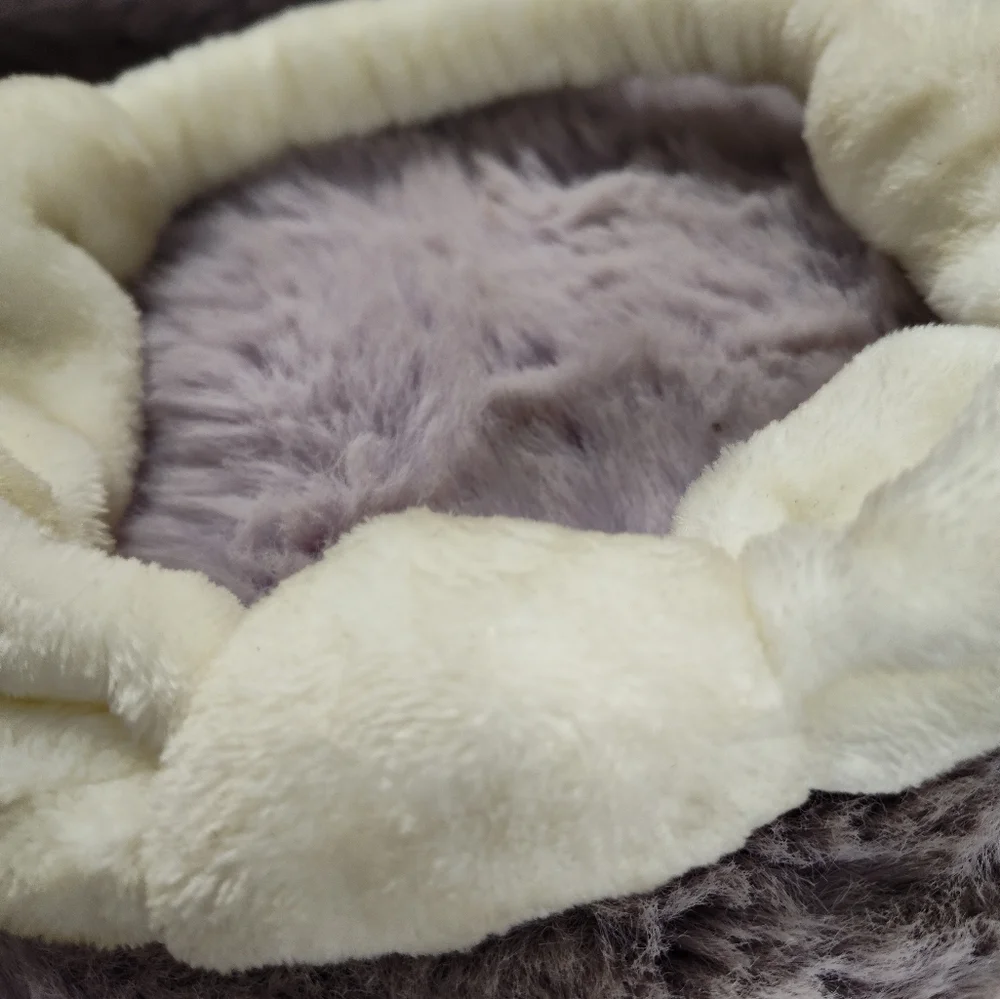 Goody Extra Large Cream Coral Fleece Head Wrap